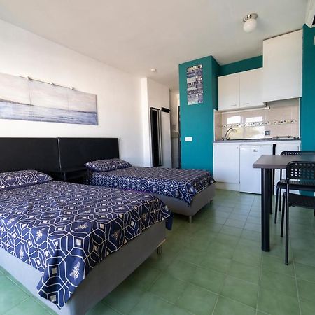 Coconut Apartments - Adults Only Magaluf  Buitenkant foto