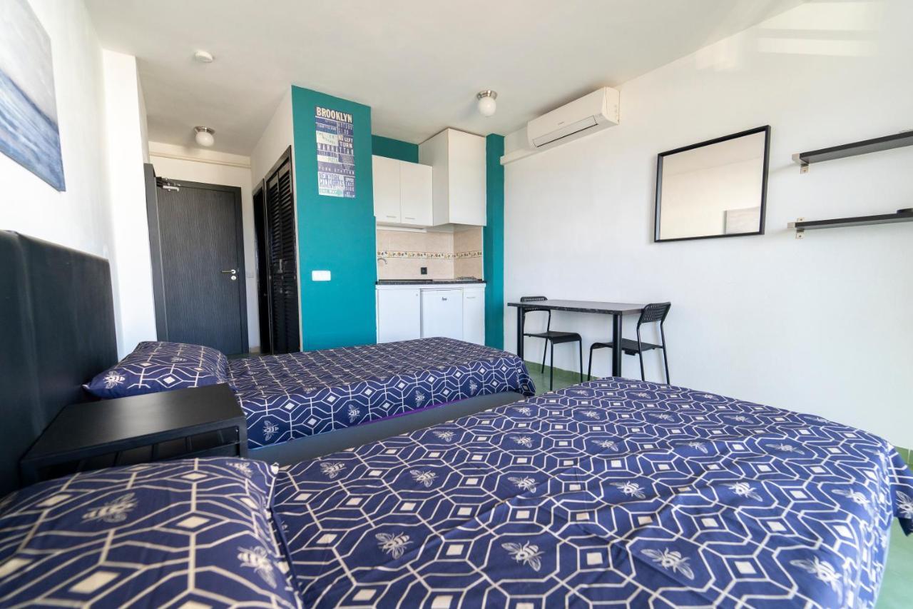 Coconut Apartments - Adults Only Magaluf  Buitenkant foto