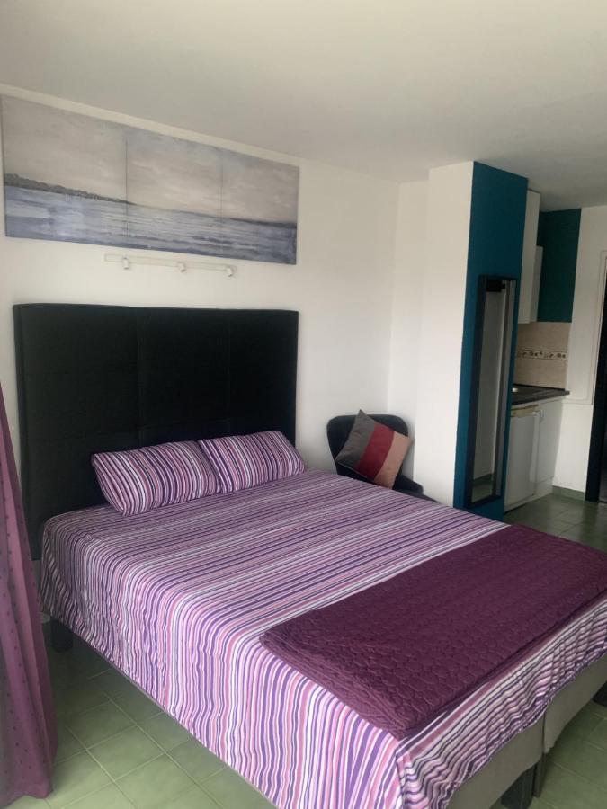Coconut Apartments - Adults Only Magaluf  Buitenkant foto