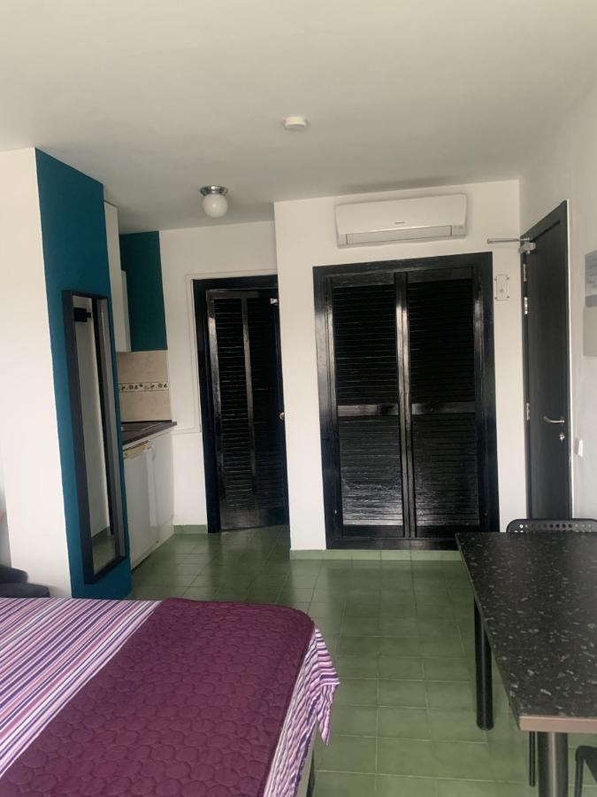 Coconut Apartments - Adults Only Magaluf  Buitenkant foto