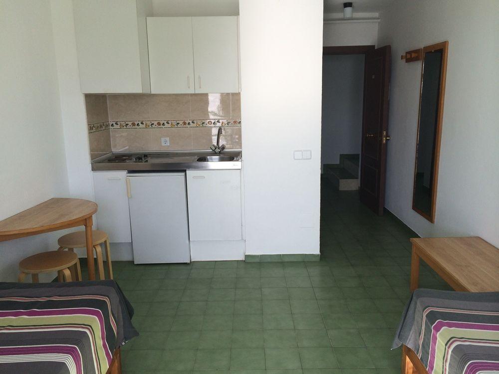 Coconut Apartments - Adults Only Magaluf  Buitenkant foto