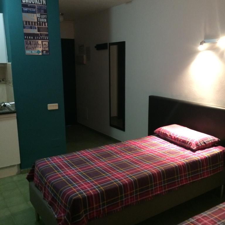 Coconut Apartments - Adults Only Magaluf  Buitenkant foto