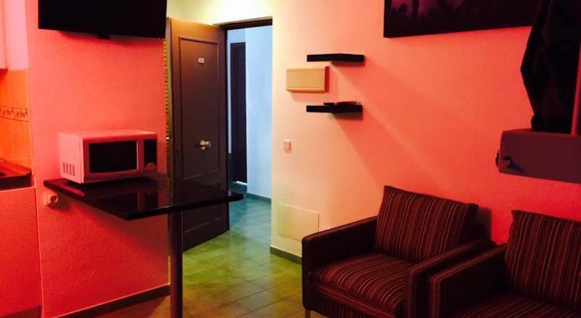Coconut Apartments - Adults Only Magaluf  Buitenkant foto